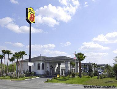 Super 8 Donna Hotell Eksteriør bilde